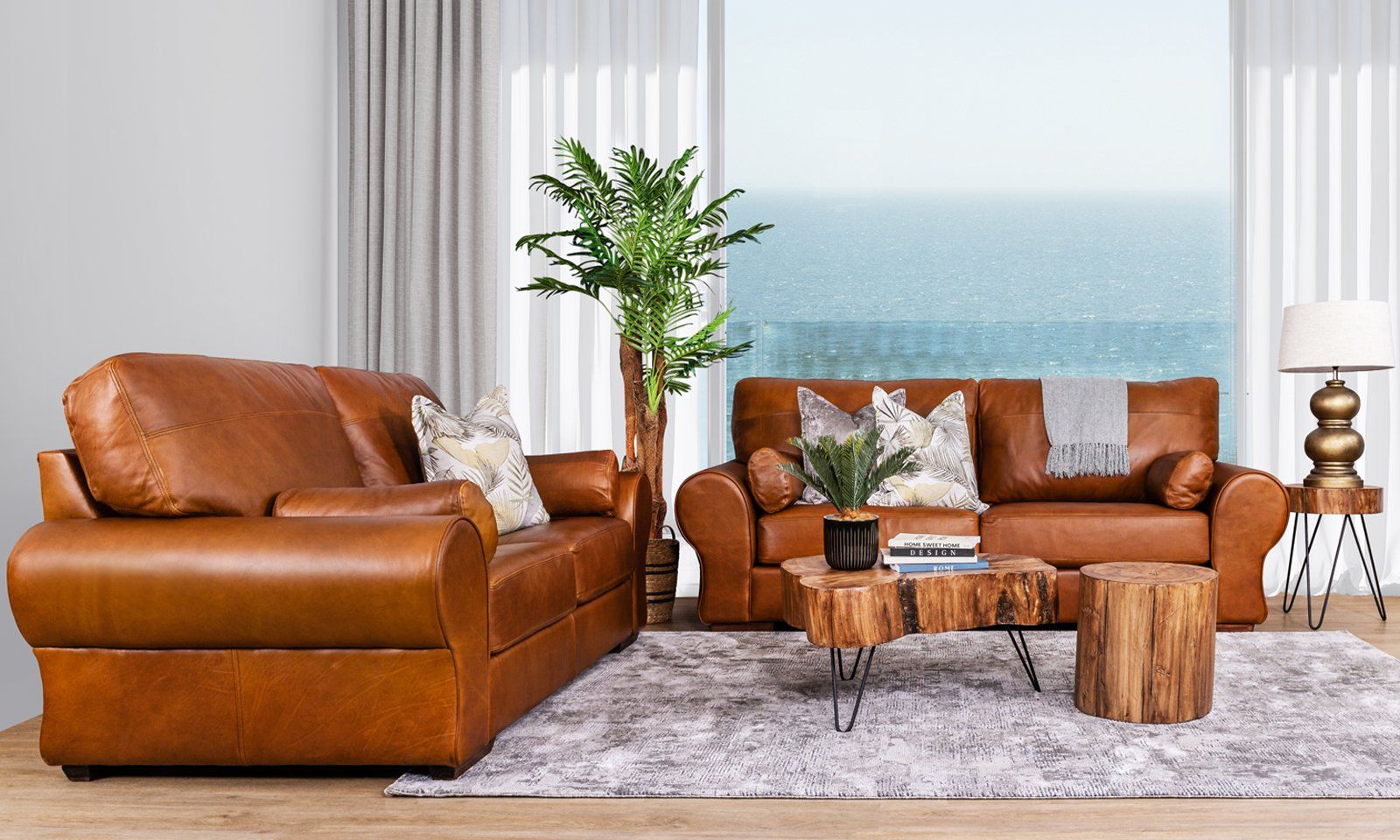 THE CAROLINA LEATHER LOUNGE SUITE IS PERFECT FOR CLASSIC LIVING ROOMS