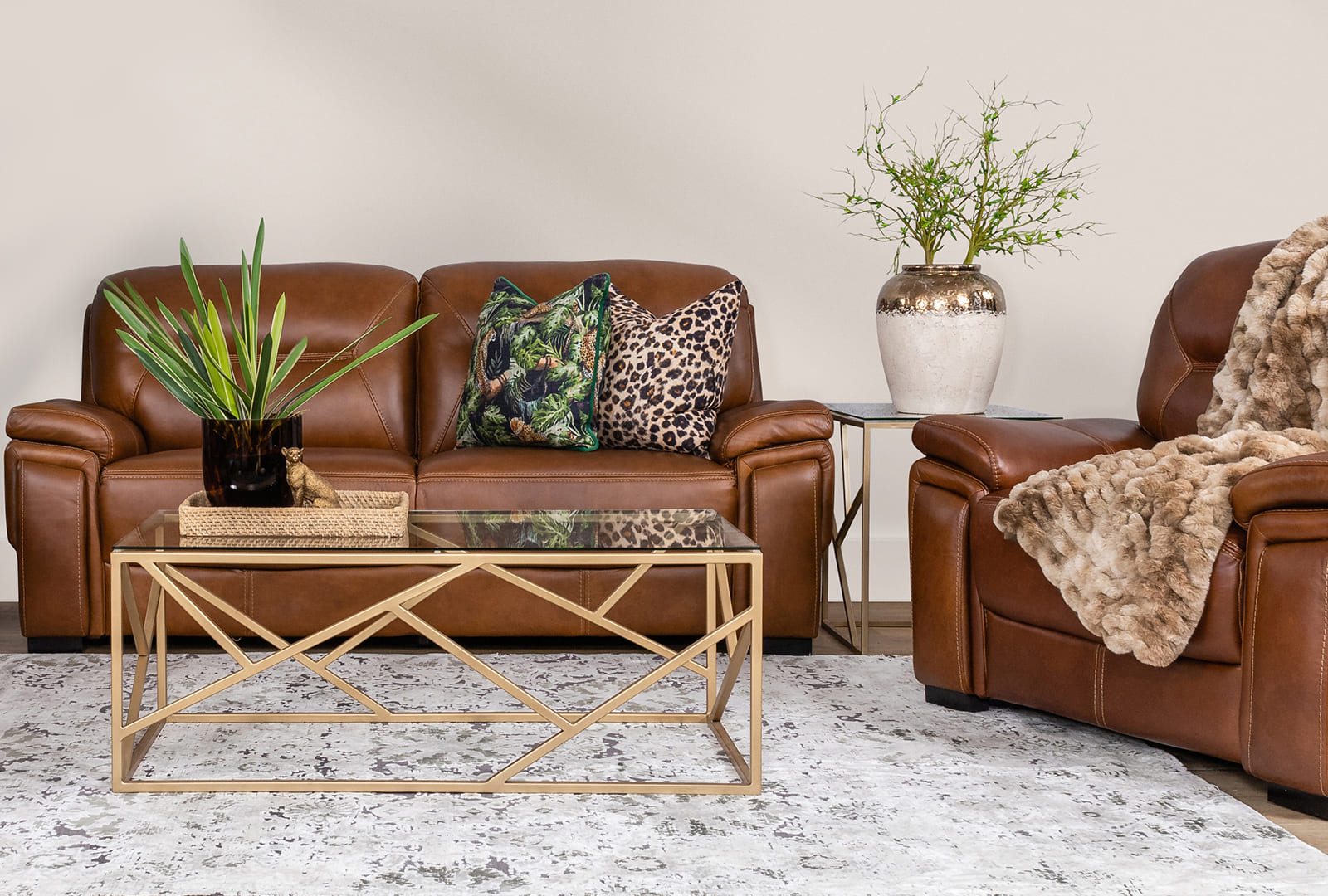 Modern Vs Traditional Décor