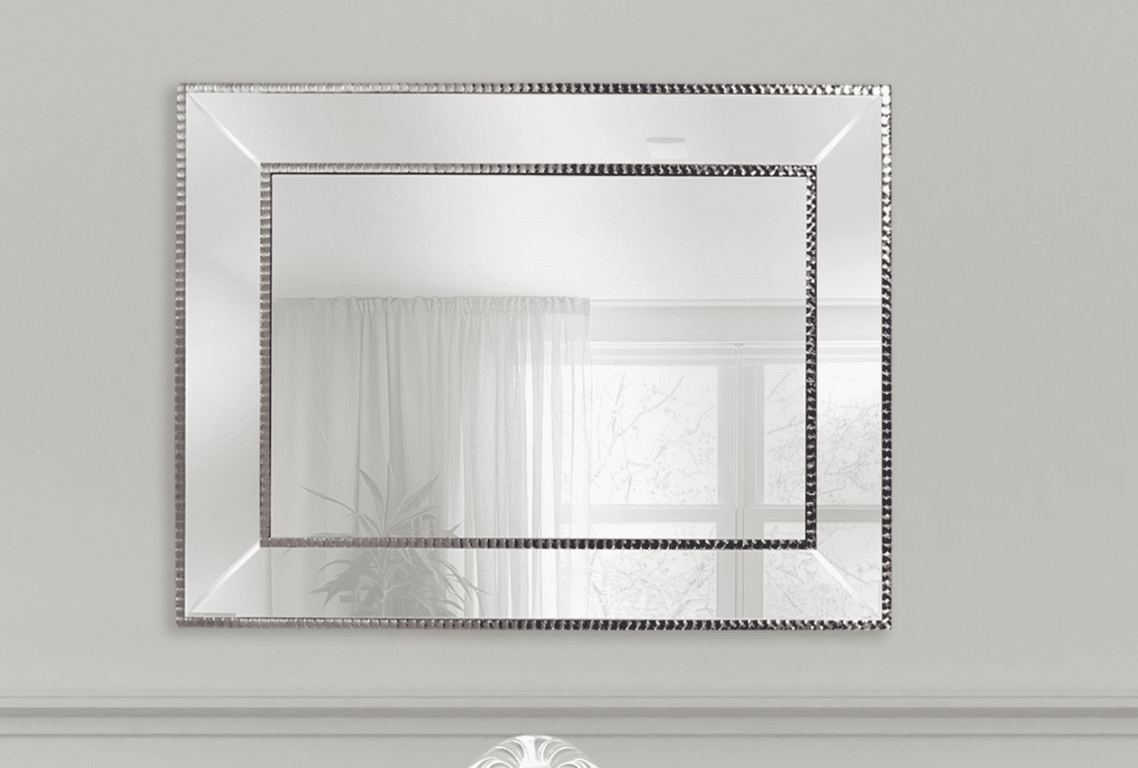Choosing the Perfect Bathroom Mirrors: A Comprehensive Guide