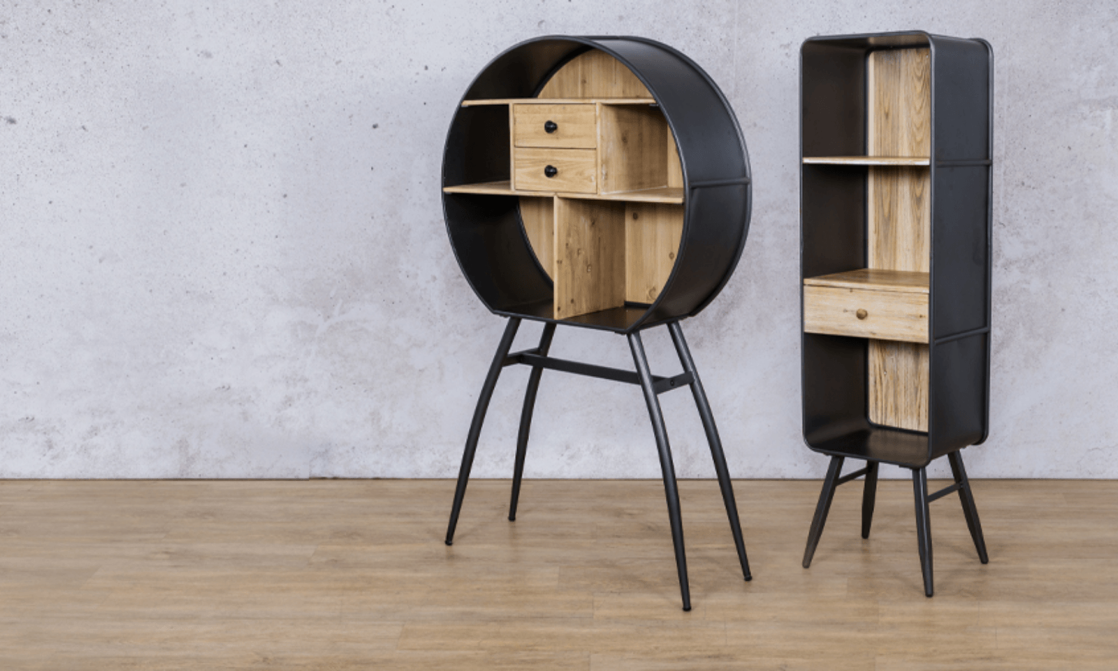 HOW TO STYLE YOUR BOOKSHELVES