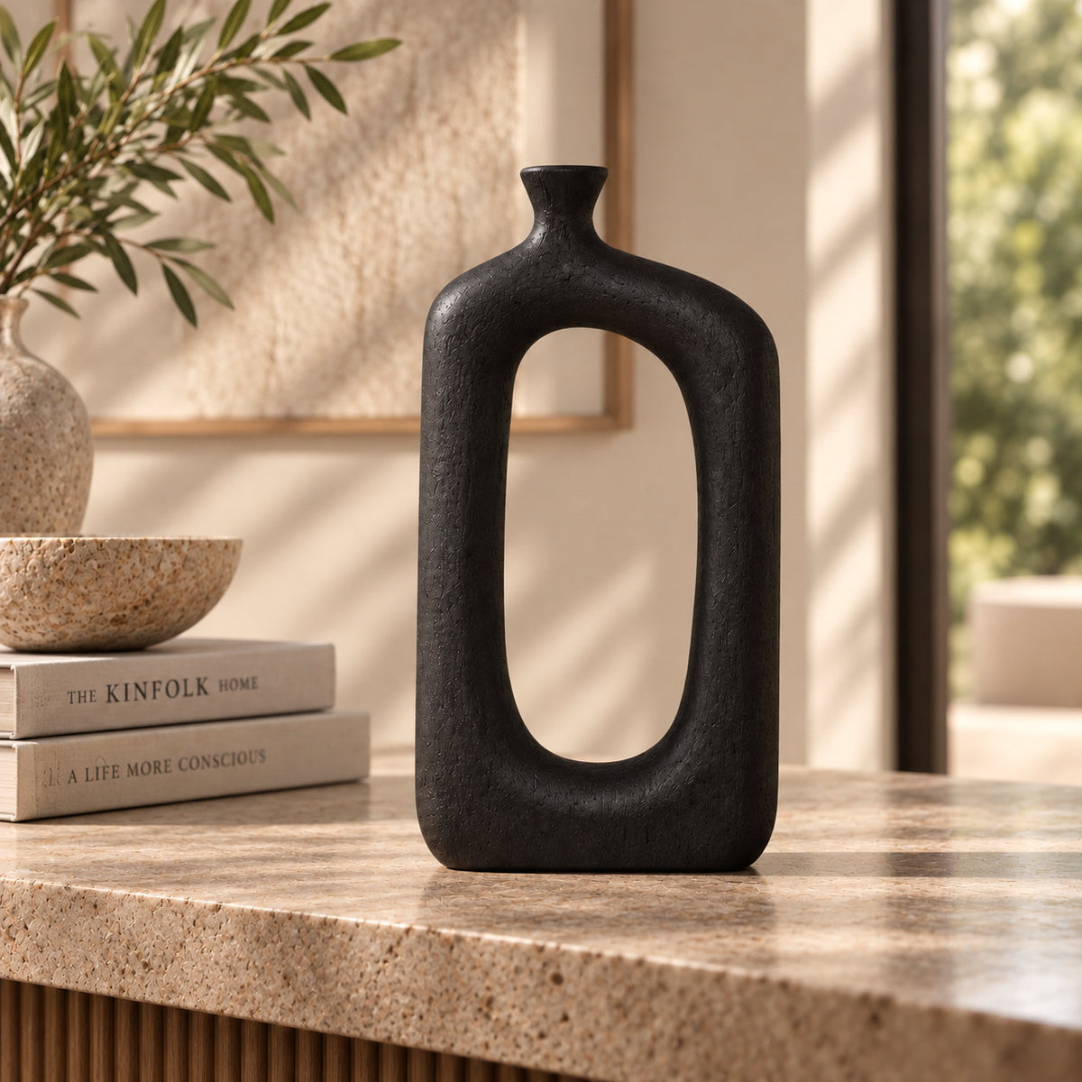 Oculus Sculptural Vase 2