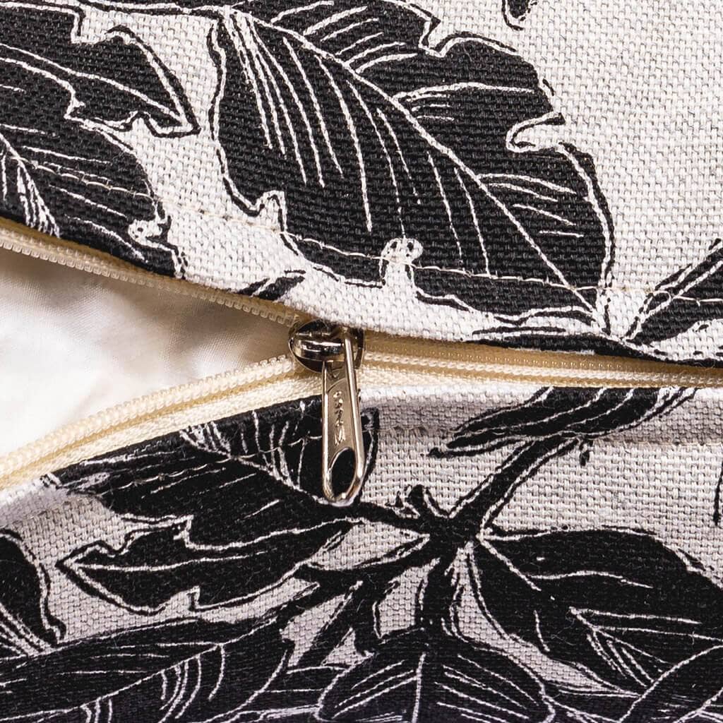 Sapajou Noir Cushion Cushion Leather Gallery