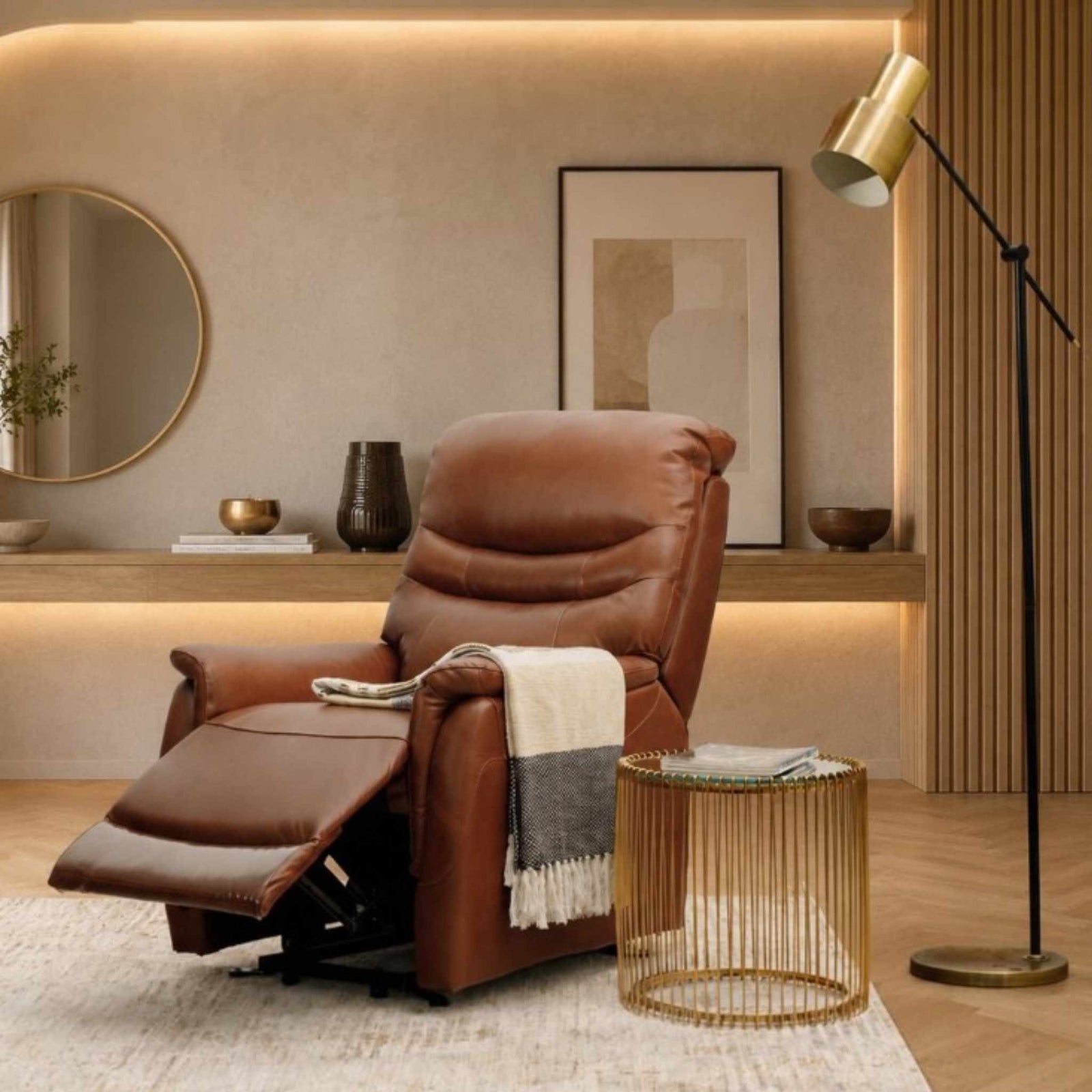 Seattle Leather Recliner | Leather Gallery Single Recliner| Imperial Royal Walnut