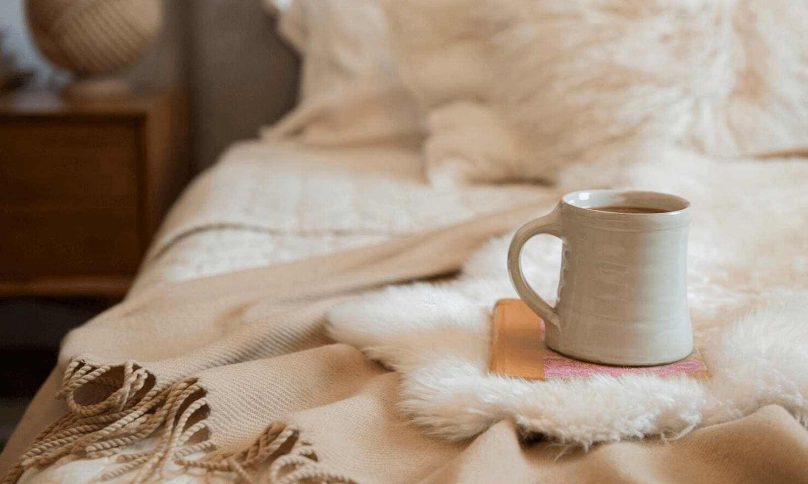 HOW TO CREATE A HEALTHY BEDROOM THIS WINTER SEASON