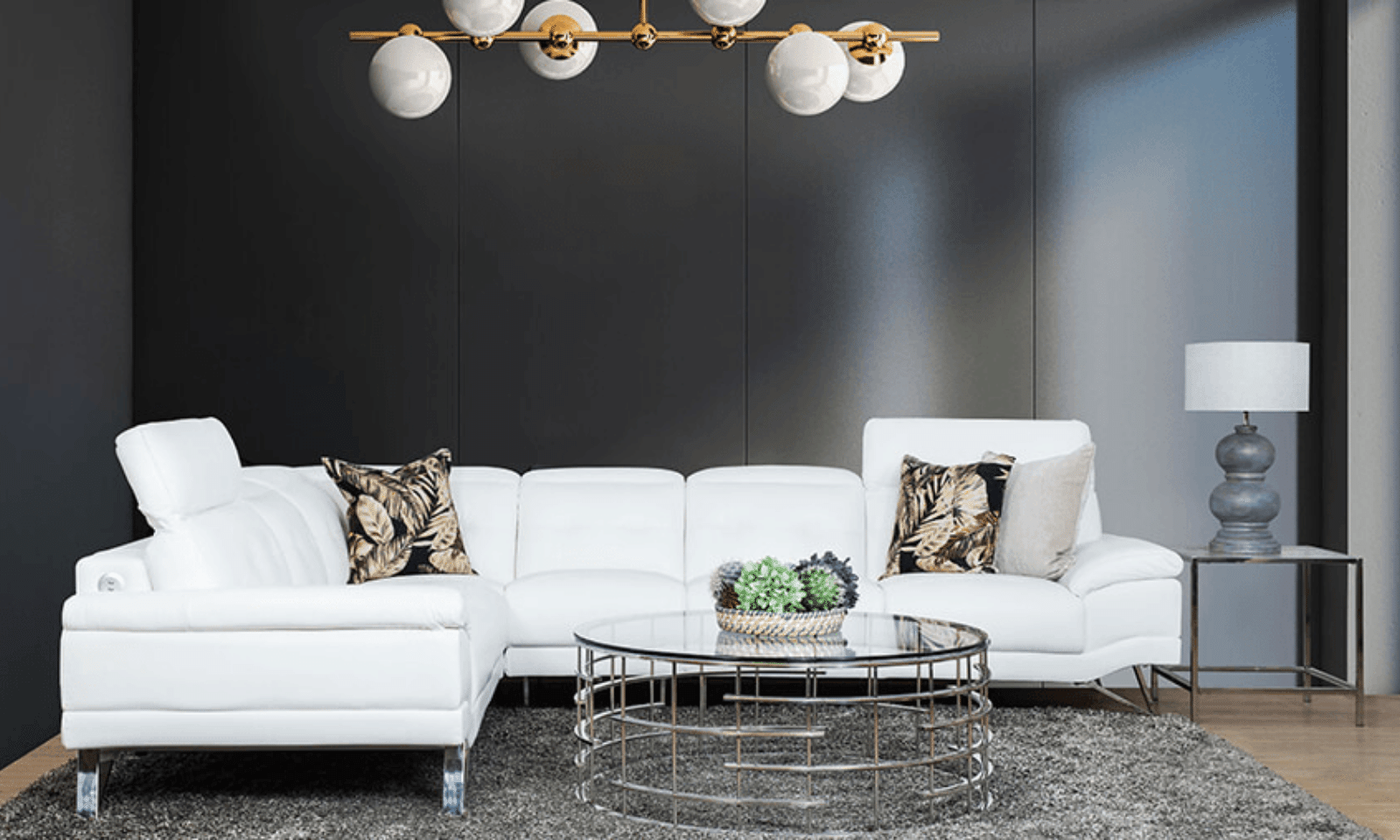 WHY THE SAN PABLO LEATHER CORNER SOFA IS IDEAL FOR GLAMOROUS LIVING ROOMS