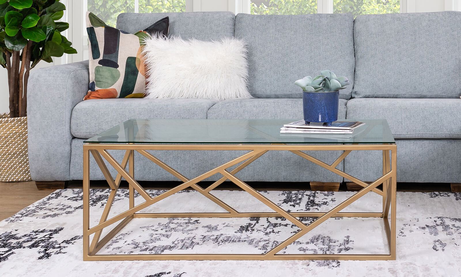 WHY YOU SHOULD BUY A GLASS COFFEE TABLE