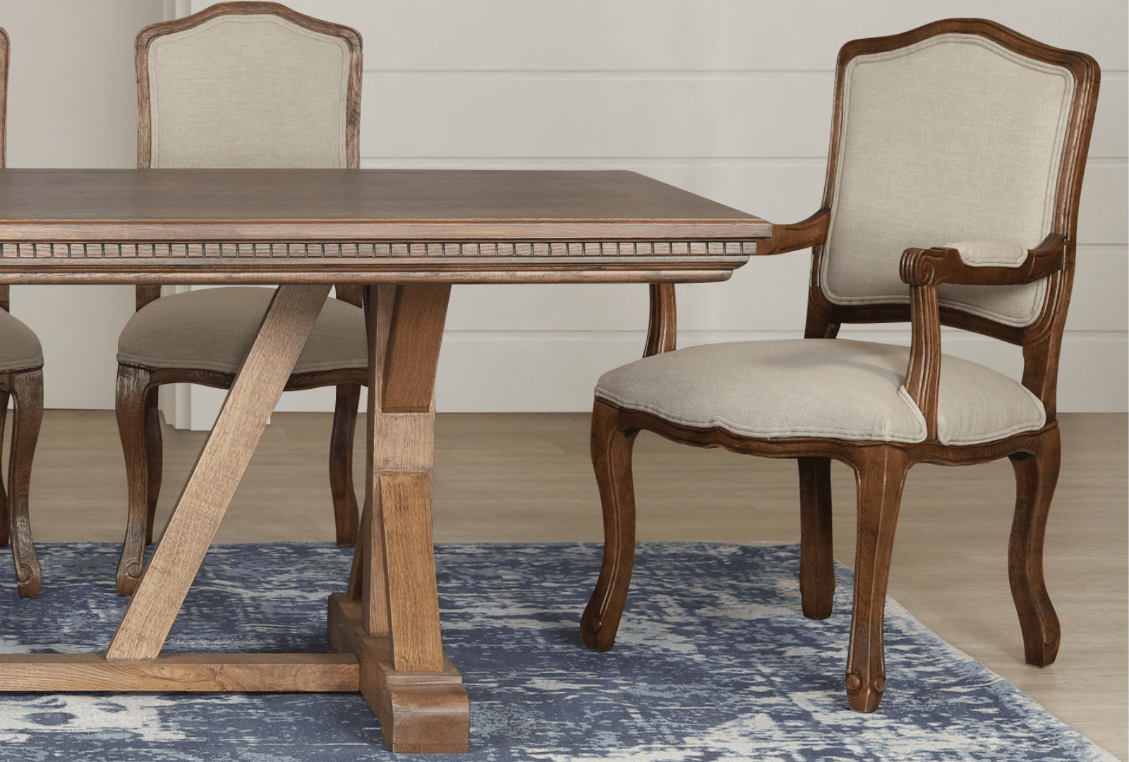 Why Carver Dining Chairs Are Perfect for Your Dining Room