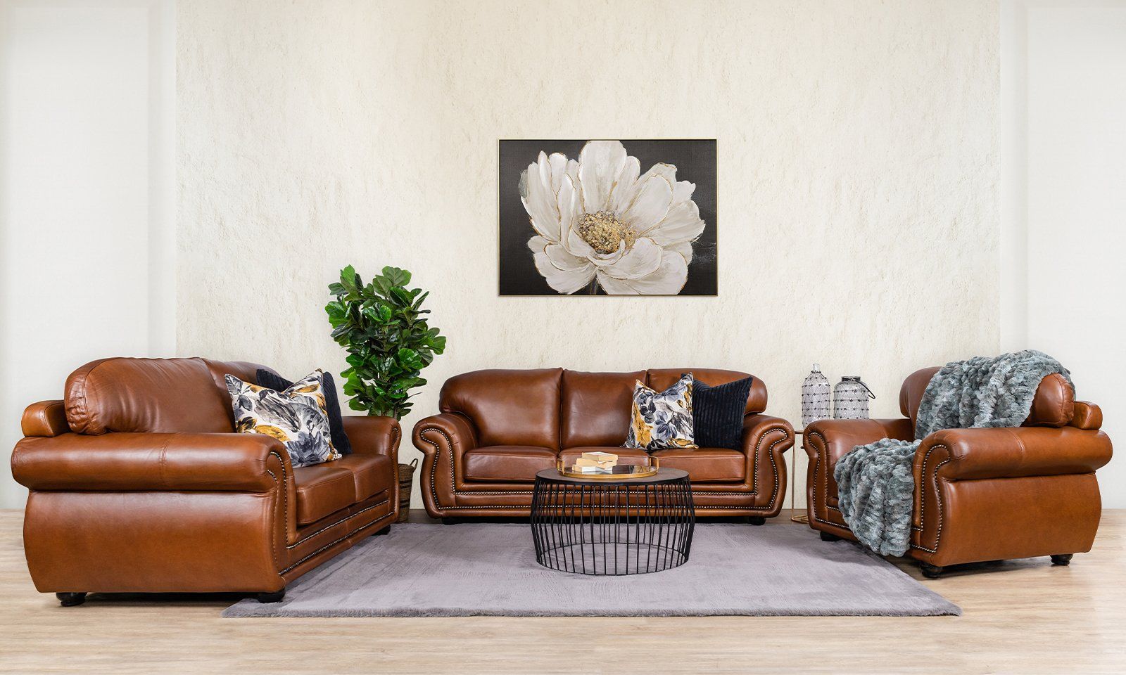 HOW TO STYLE A THROW ON YOUR COUCH