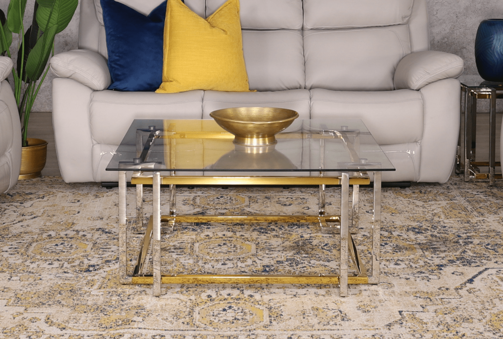 Things you should know when incorporating Gold & Silver into your home interiors