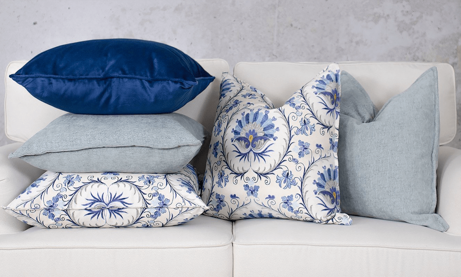 HOW TO MIX AND MATCH CUSHIONS