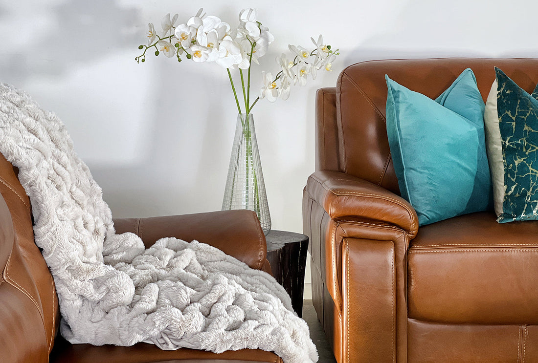 The Throw: comfort and convenience