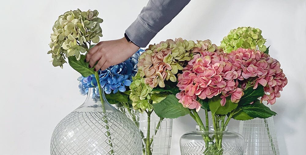 Artificial Flowers & Decorative Stems