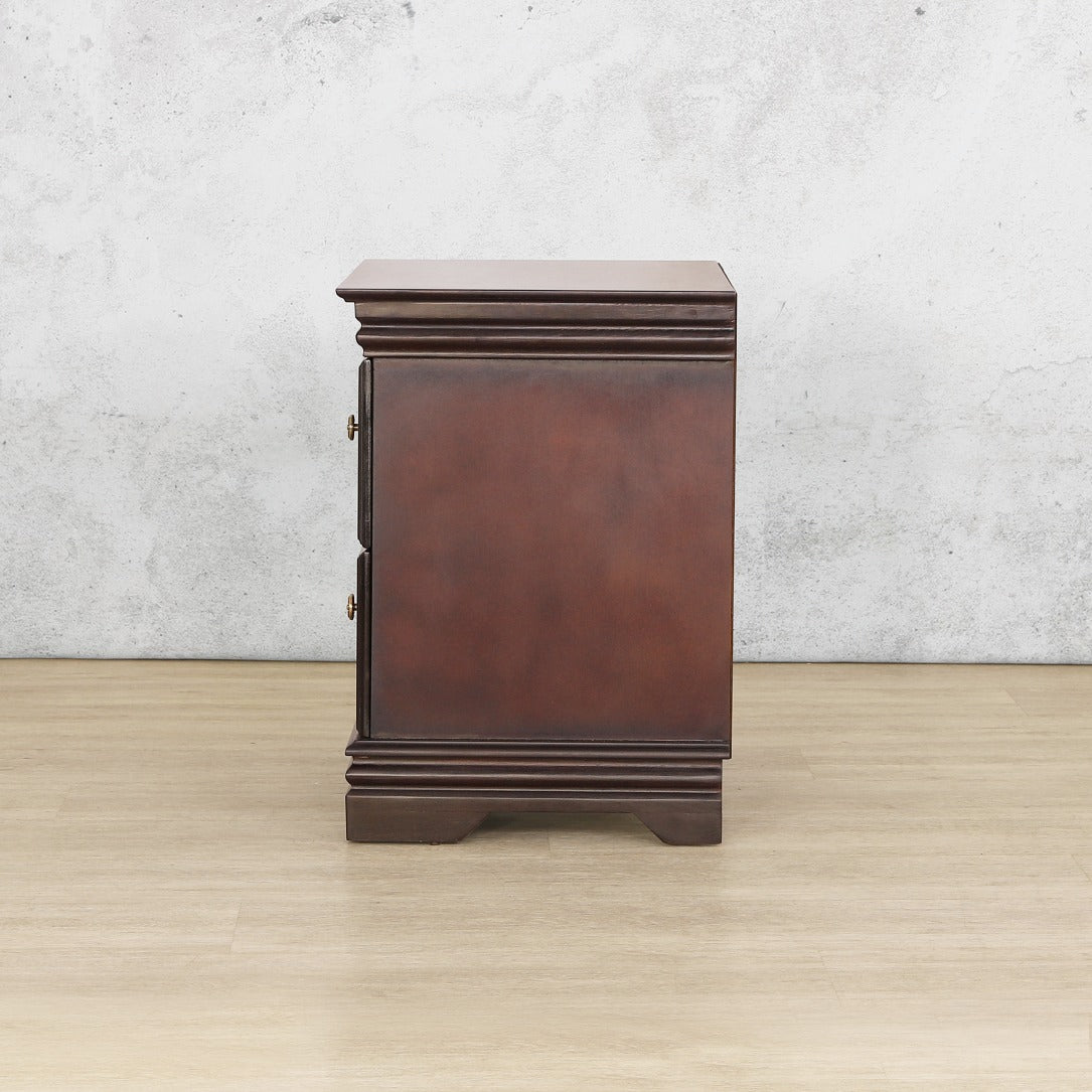 Diana Pedestal - Bedroom pedestal