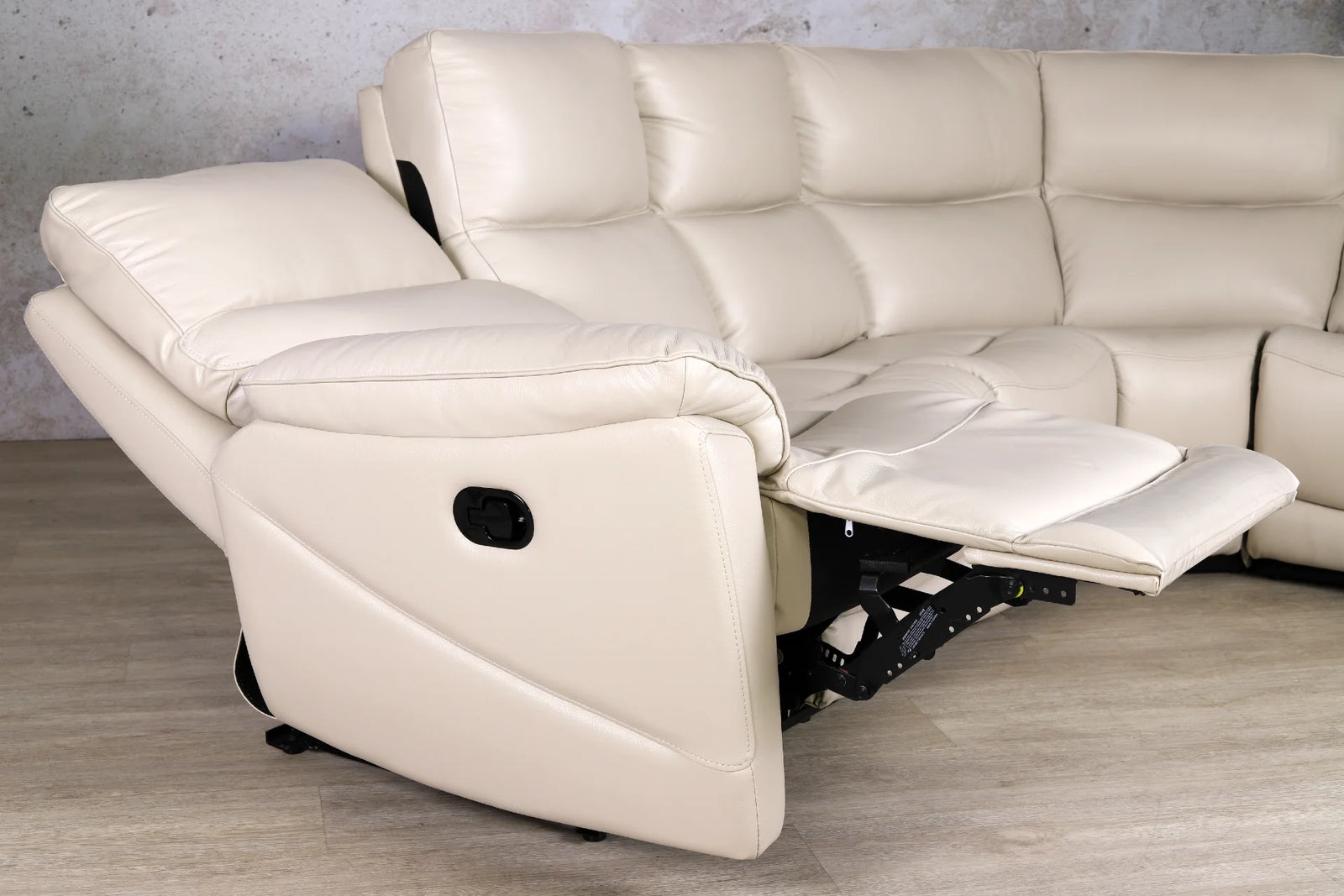 Leggett and platt leather reclining online sofa