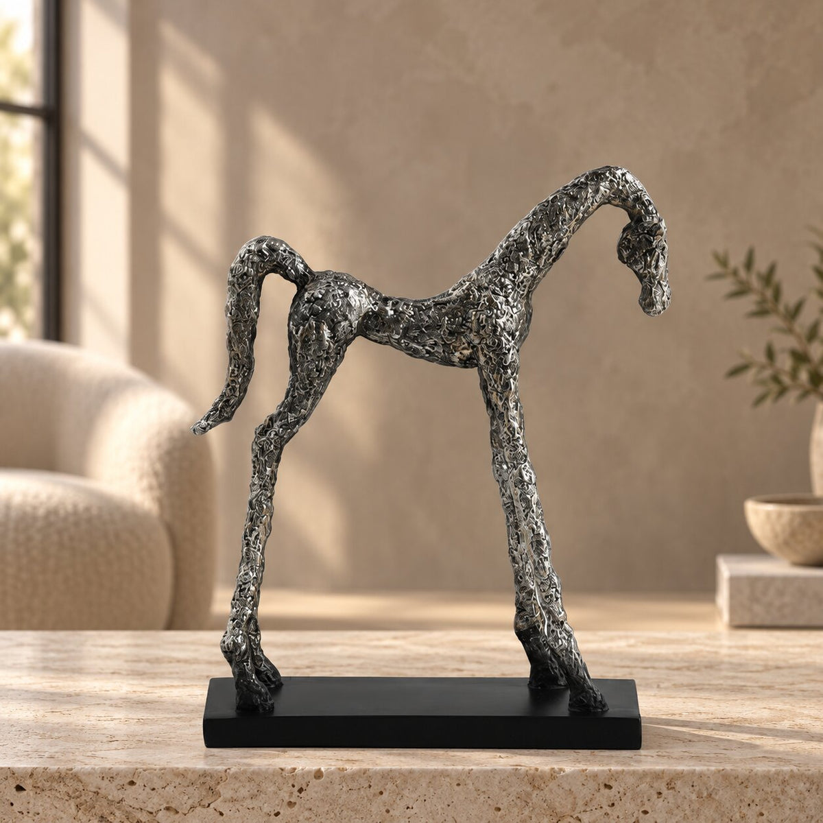 Ilion Sculptual Horse Ornament 2