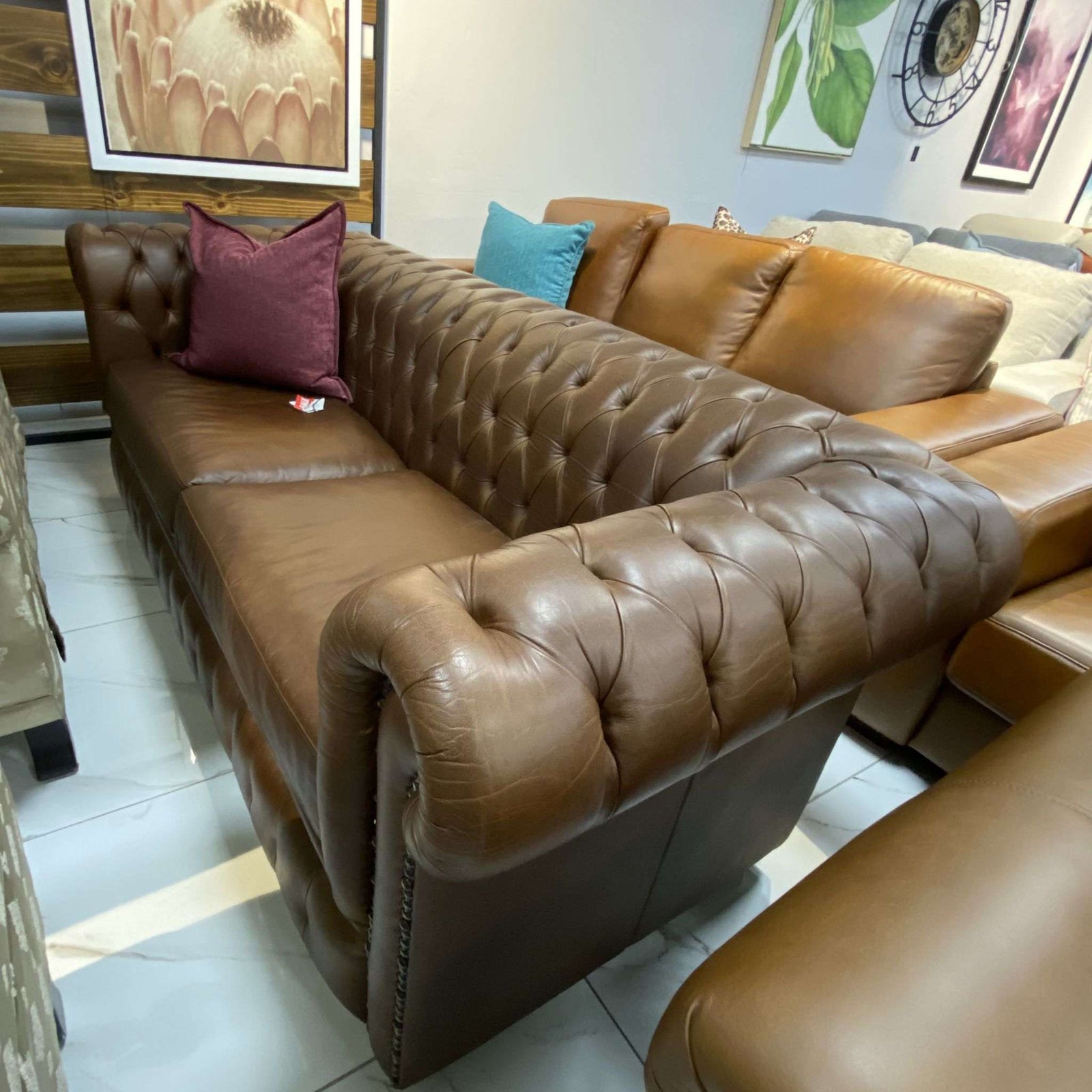 Kingston 3 Seater Leather Sofa - Warehouse Clearance