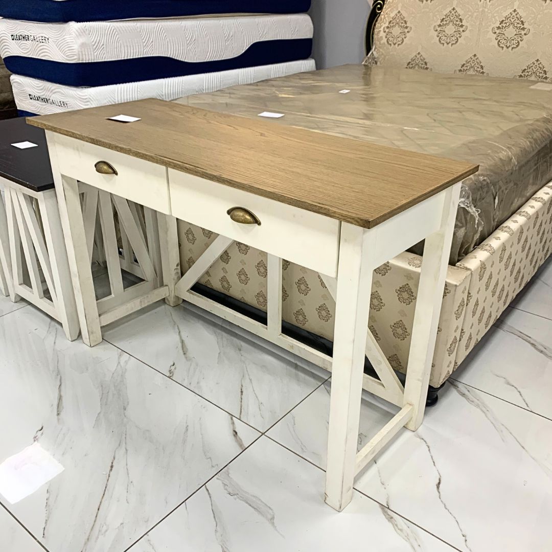 Louvre Desk | Leather Gallery Warehouse Clearance 