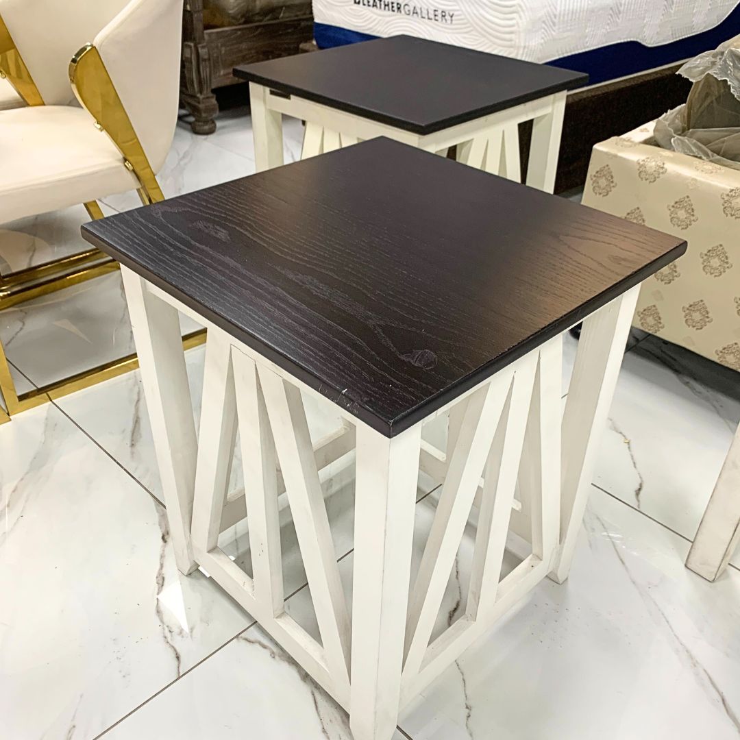 Louvre Pedestal Set of 2 - Warehouse Clearance