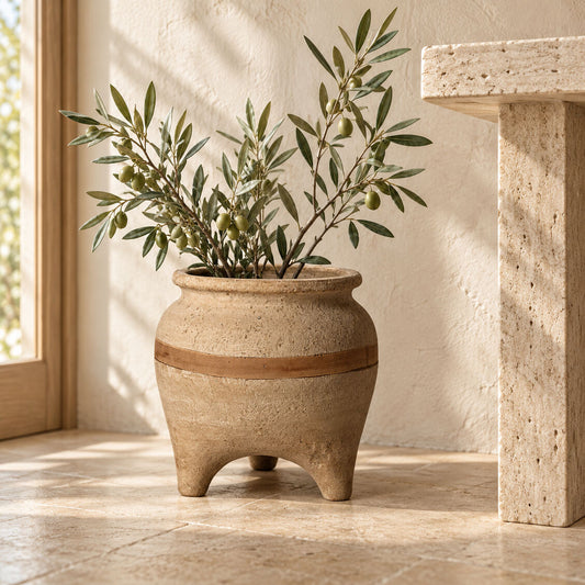 Olla Tripod Vase