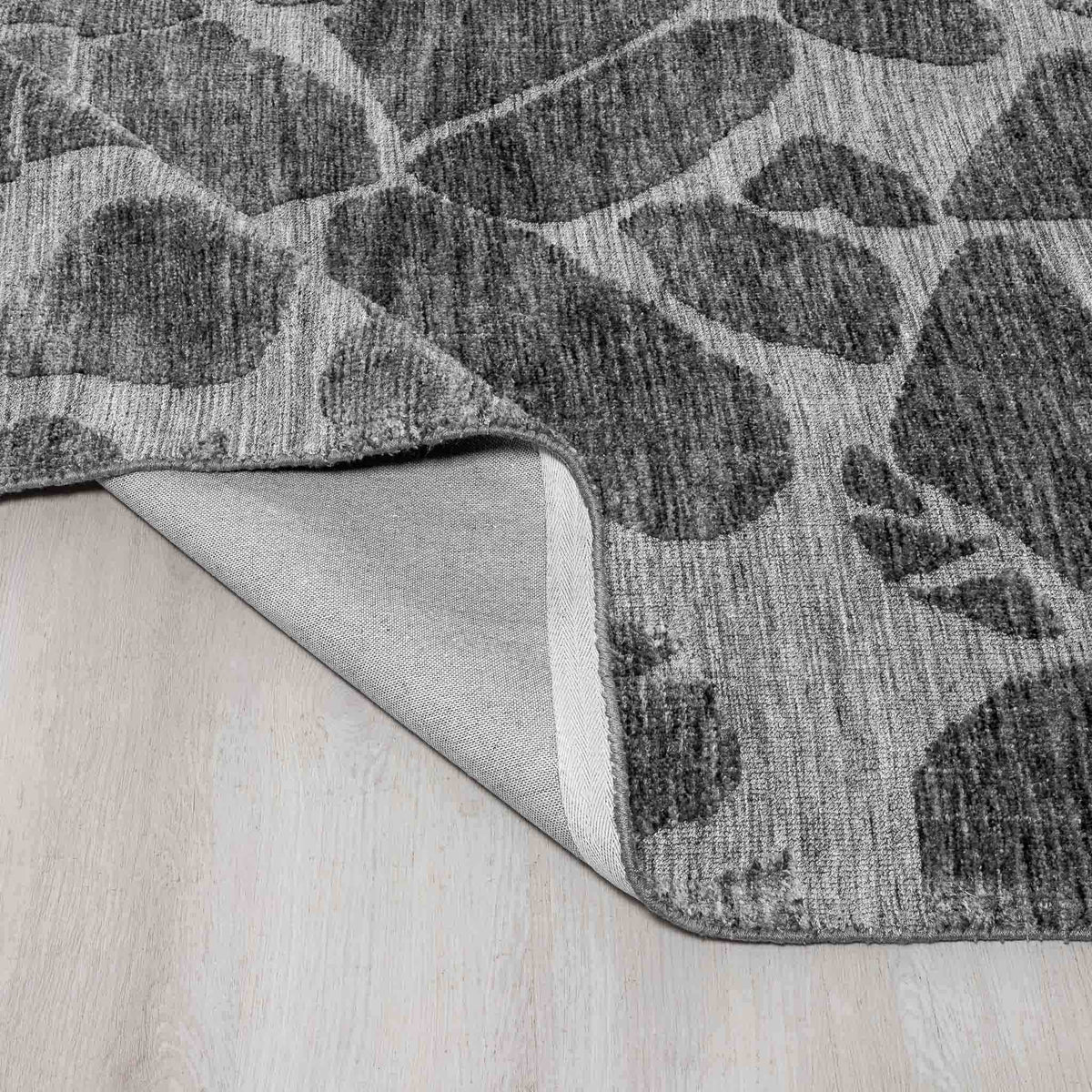Relic Cavern Grey Rug