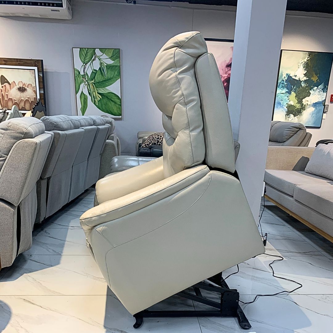 Seattle Single Recliner Couch- Warehouse Clearance