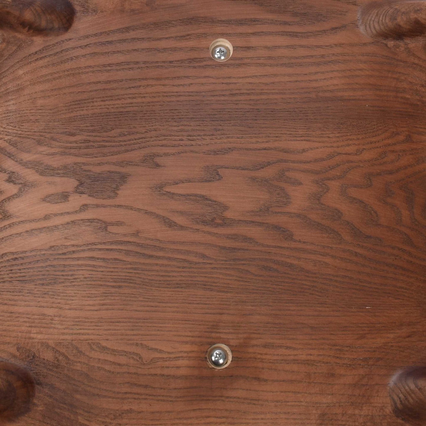 Alaric Walnut Dining Chair | Leather Gallery  

Detailed view of a luxury wooden dining chair. The rich grain and color showcases the quality wood. leather dining chairs, modern dining chairs south africa 