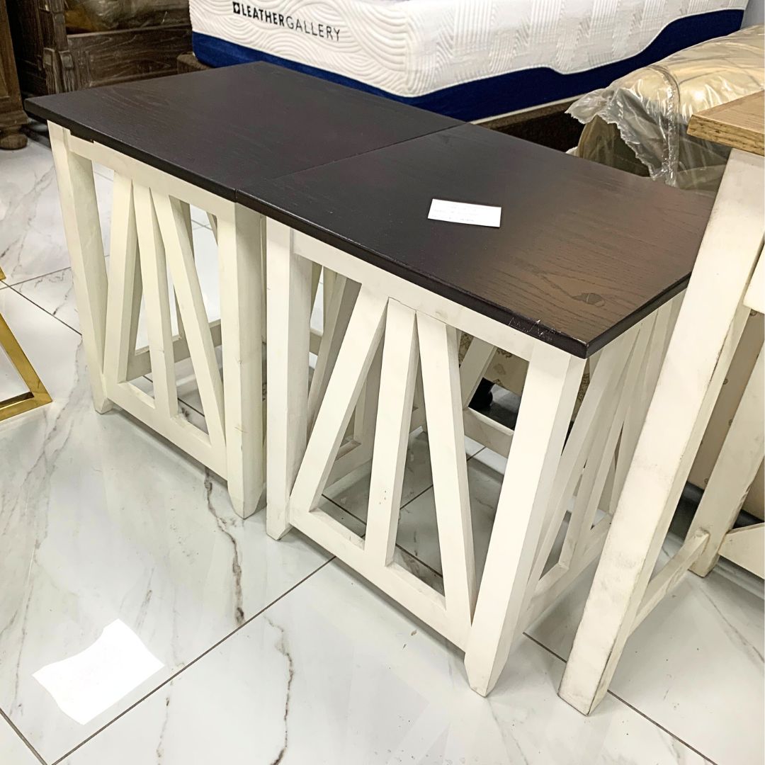 Louvre Pedestal Set of 2 - Warehouse Clearance