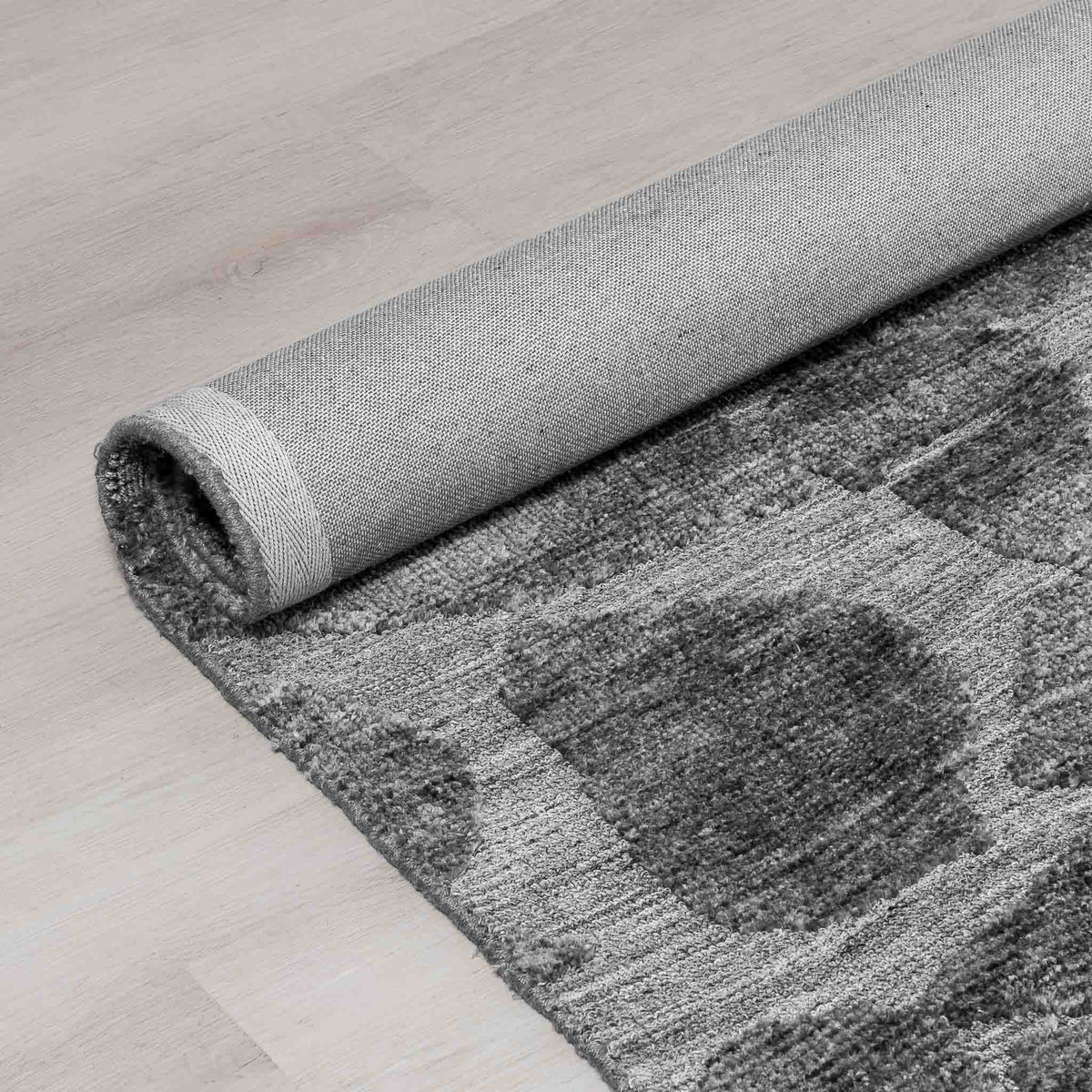 Relic Cavern Grey Rug