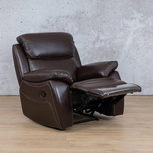 The Lexington 1 Seater Leather Recliner Chair is compact yet luxurious, making it the perfect solution for smaller living spaces without compromising on comfort.